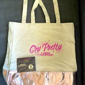 Carrie Underwood Cry Pretty Tour Tote and Pins